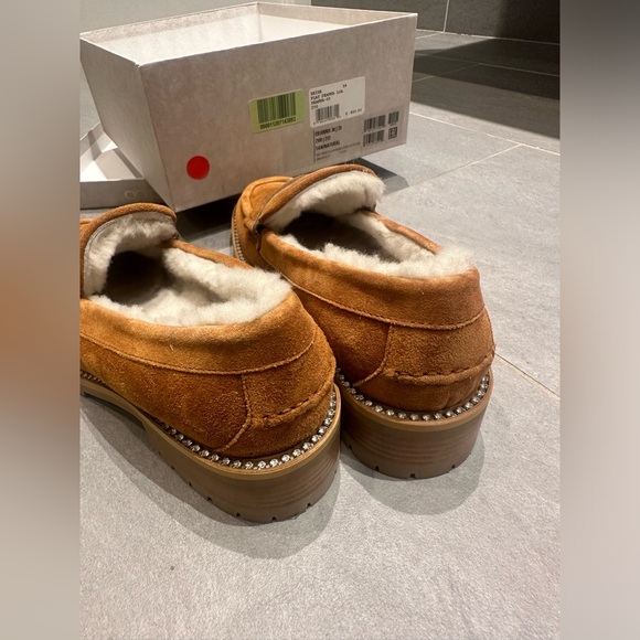 Jimmy Choo Deanna Shearling-Lined Suede Loafers - Picture 3 of 8